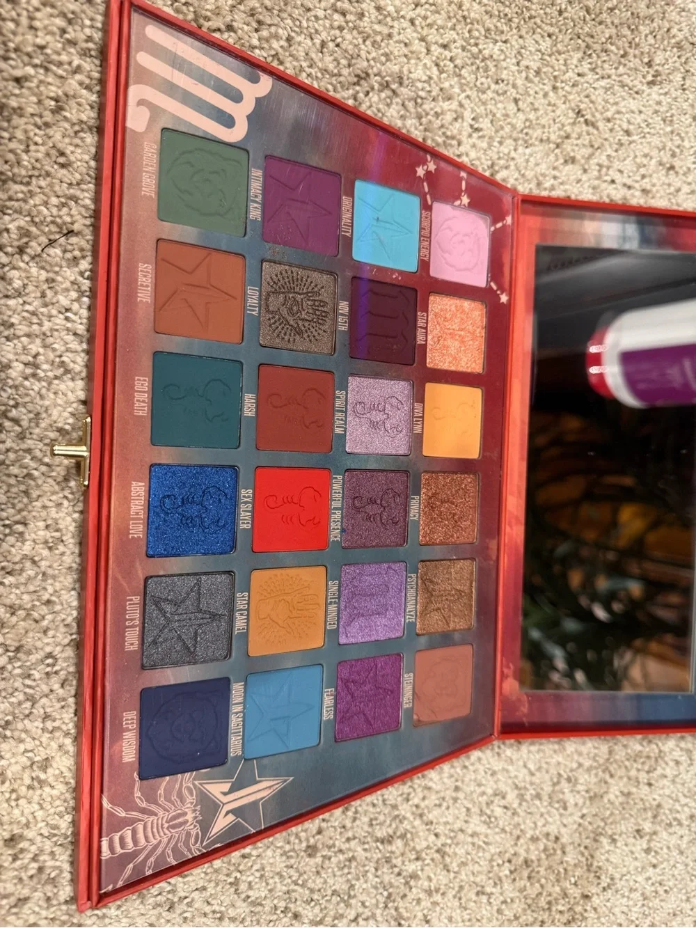 Jeffree Star Scorpio palette